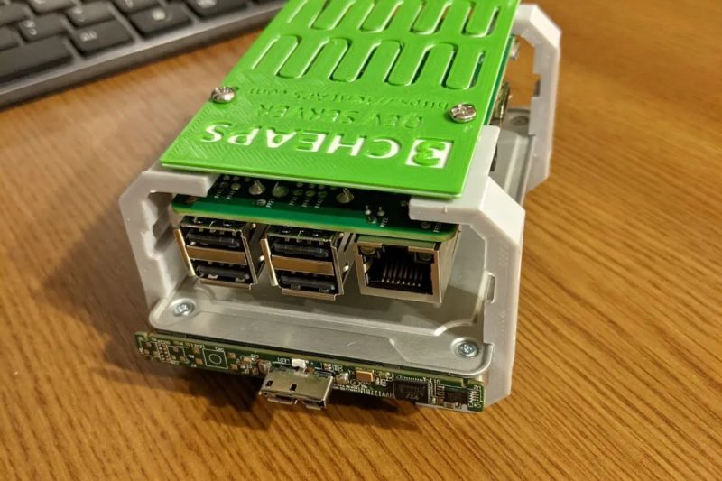 Mini Server de Dezvoltare pe Raspberry Pi 3B+ cu SSD și Carcasă 3D Personalizată